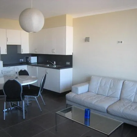 Apartamento Golden Trust *