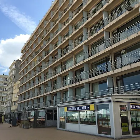 Golden Trust Apartamento
