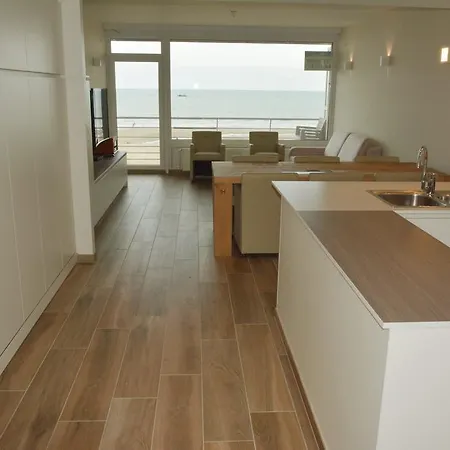 Apartamento Golden Trust *