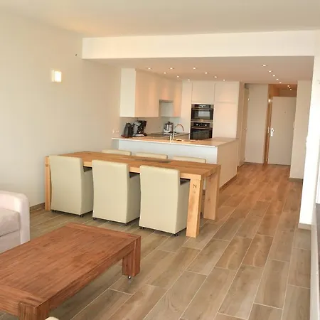 Apartamento Golden Trust