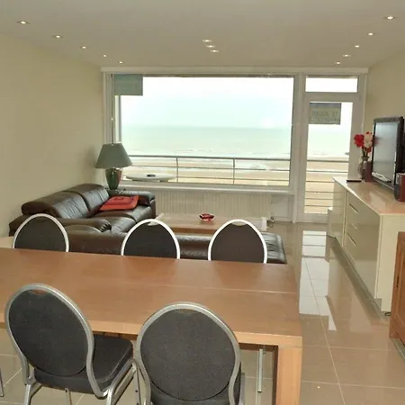Golden Trust Apartamento